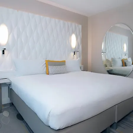 Hotel Renaissance