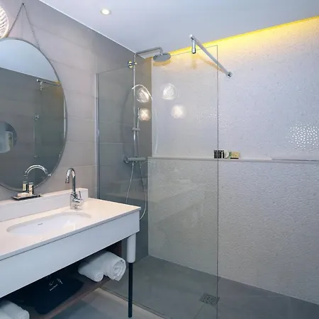 فندق رينيسانس إيه إن بروفينس 5*